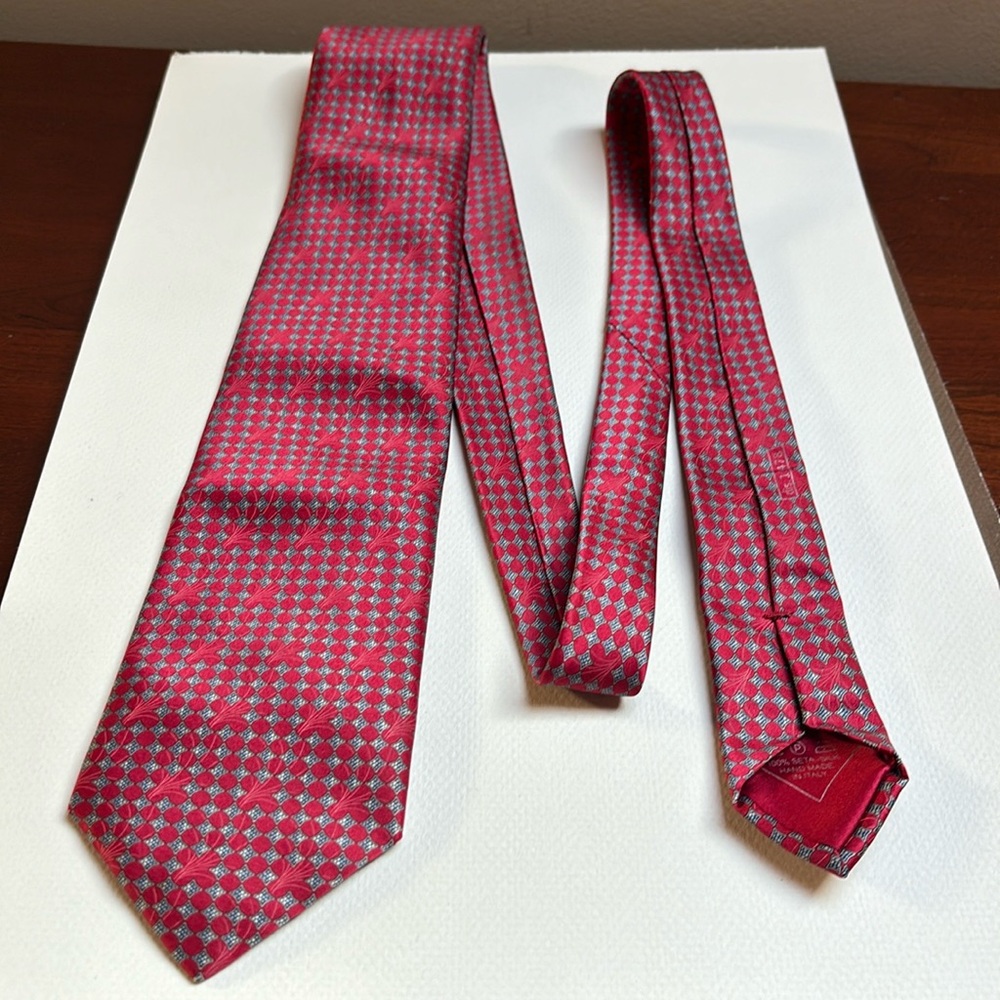 Brioni tie